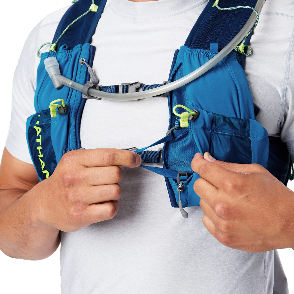Nathan Vapor Air 3.0 7 Liter Hydration Vest w/ 2L Bladder, Air Mesh Shoulder Straps, Front Pockets & Back Zipper Pocket, Breathable & Moisture Wicking